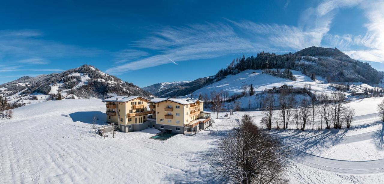 Der Alpenblick Hotel Sankt Johann im Pongau Exterior photo